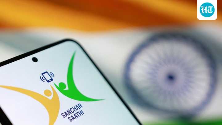 Ministry scraps order to pre-install Sanchar app