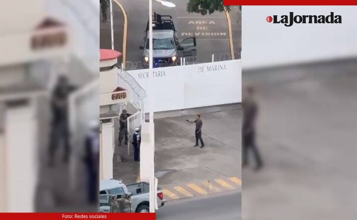 Marina somete a hombre armado que intentó irrumpir en cuartel de Puerto Vallarta
