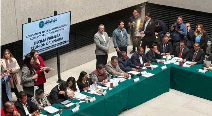 Aprueban en comisión Ley de Aguas; puede subir hoy al pleno