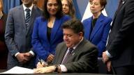 Illinois governor signs bill allowing state-specific vaccine guidelines
