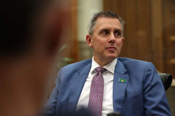 Armstrong eyes calling special legislative session in January