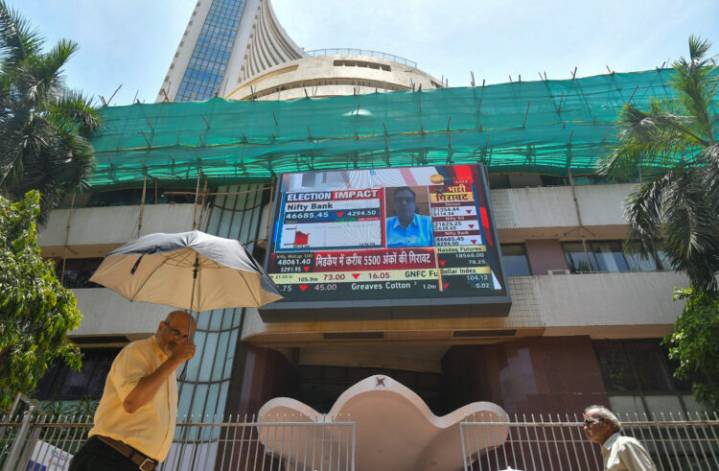 Sensex, Nifty Slip Ahead Of US Fed Decision