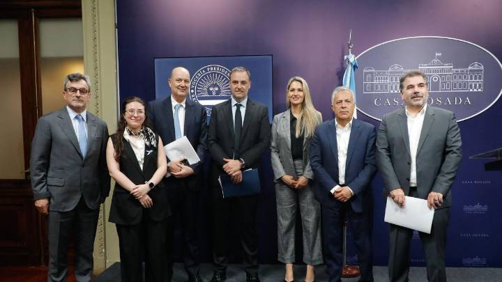 Reforma tributaria: a la "Inocencia Fiscal", el Gobierno agregó bajas contributivas y simplificación de Ganancias