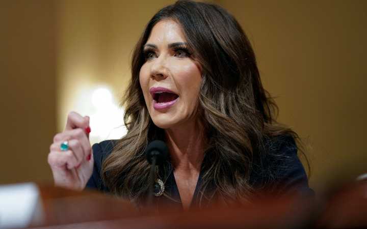 'Cárteles mexicanos están generando caos en Estados Unidos': Kristi Noem