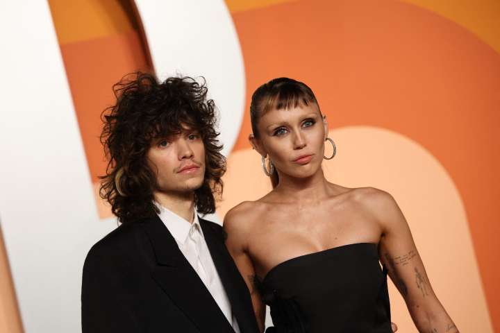 Miley Cyrus & Maxx Morando: Officially Engaged!