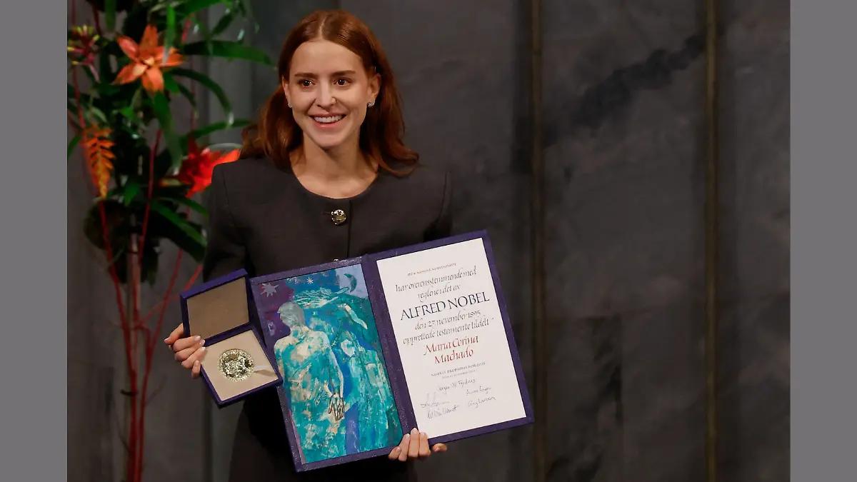 Hija de María Corina Machado recibe en su nombre el Nobel de la Paz