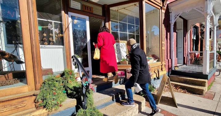 Jimi's Art Explosion features art, wares of local small businesses