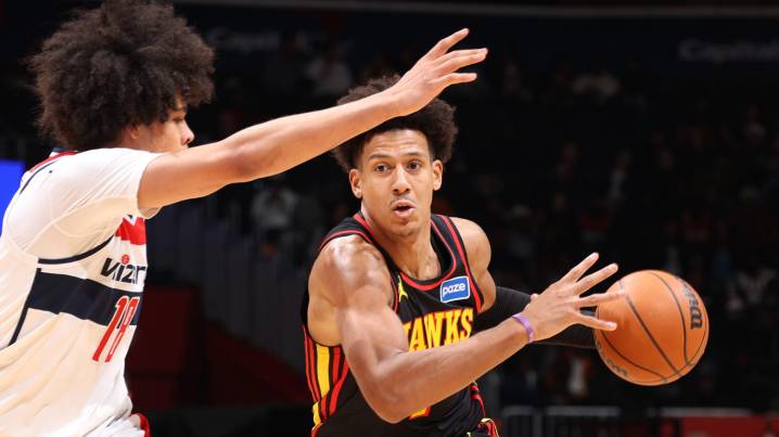 Hawks' Jalen Johnson posts triple