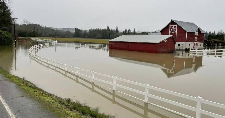 Washington residents urged to support flood relief efforts
