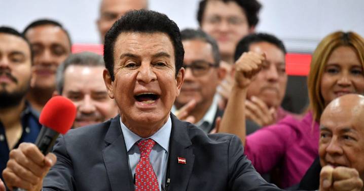 Salvador Nasralla toma leve ventaja al reanudarse conteo de votos en Honduras