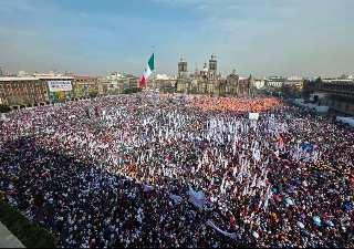 Más de 600 mil personas asistieron al evento encabezado por Sheinbaum en el Zócalo