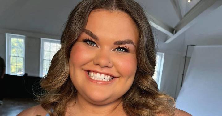 Gogglebox's Amy Tapper shows off incredible new look after 8st weight loss