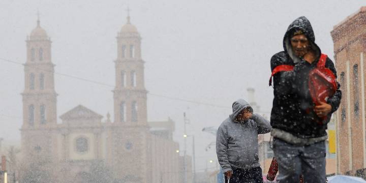 Frente frío 18 provoca alerta por nieve en el norte de México