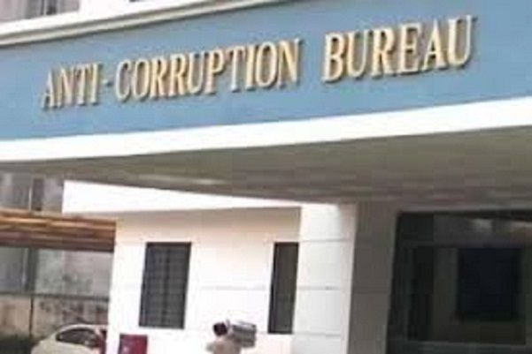 J&K ACB arrests Patwari, Chowkidar for demanding,accepting  bribe of ₹10,000 in Udhampur