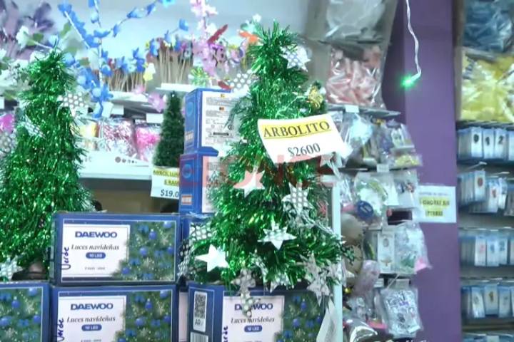 Llegó diciembre: cuánto cuesta armar el arbolito en comercios de Paraná