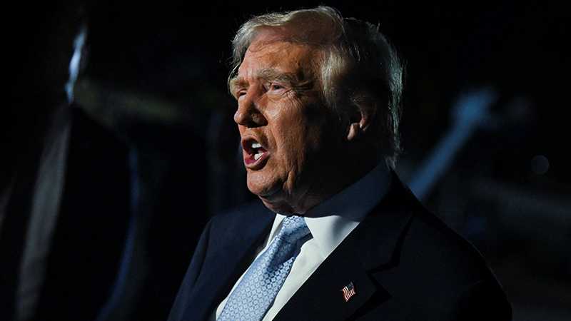 Trump aides are trying to get him to stop blaming Biden for everything