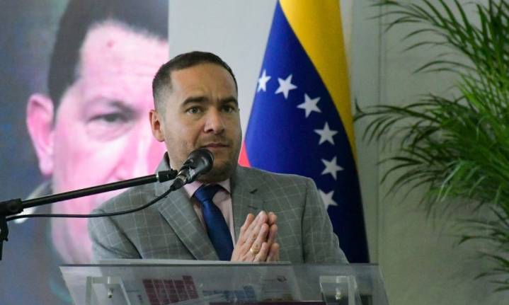 Ricardo Sánchez: la universidad debe ir a la comuna