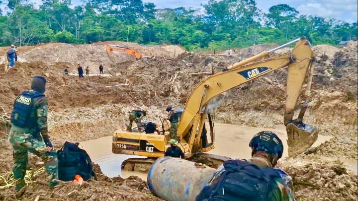 Huánuco: Destruyen maquinaria de minería ilegal que avanzaba sobre el Área de Conservación Privada Panguana