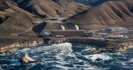 California Coastal Commission approves land deal to extend last nuclear plant through 2030