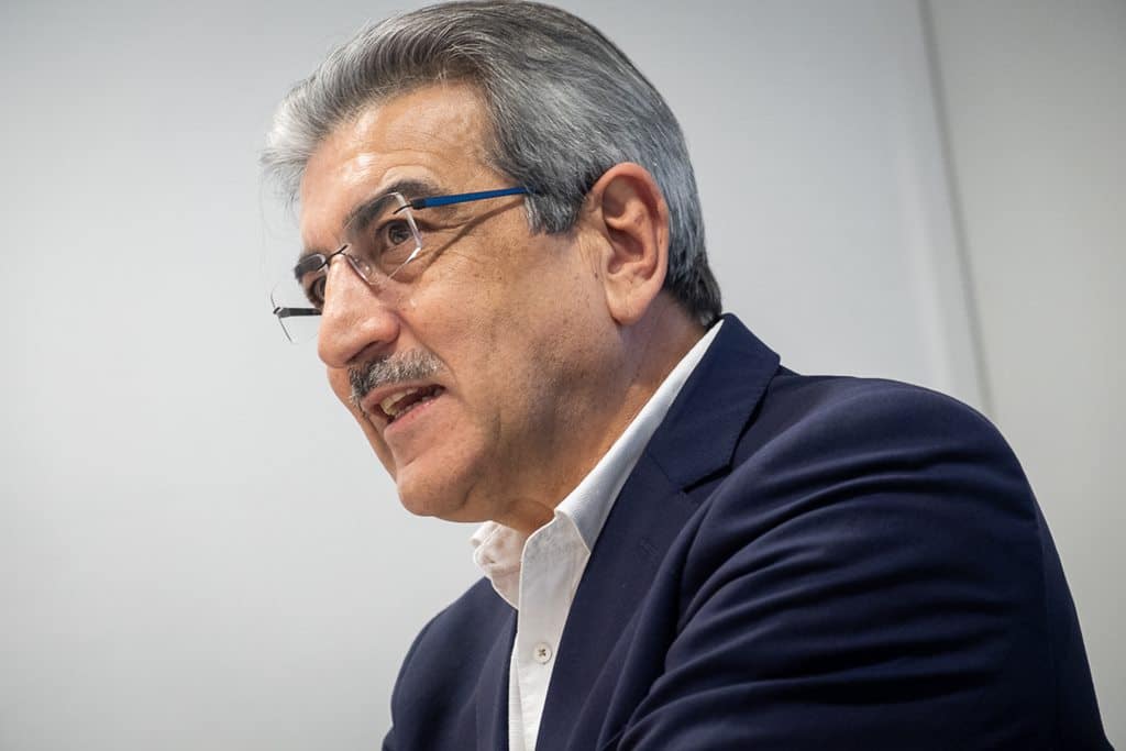 Román Rodríguez: “Canarias tiene un modelo fallido que genera mucha riqueza y mantiene la pobreza”