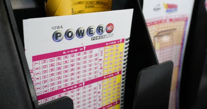 Santa Barbara residents try their luck at winning Powerball jackpot