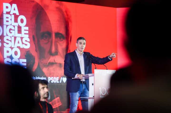 Sánchez tras a crise do 'caso Salazar': "O feminismo dános leccións todos os días, a min o primeiro"