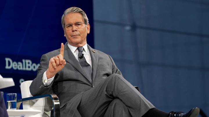 Bessent: U.S. will finish the year with 3% GDP growth