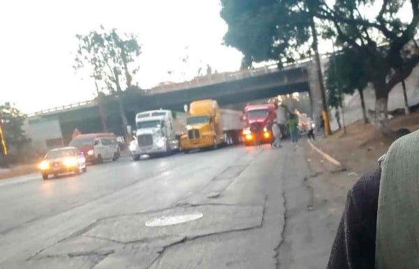 Llaman a continuar paro nacional al no haber cambios en Ley de Aguas