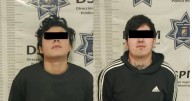 Arrestan a dos hombres por robo a casa habitación en Sol de Puebla