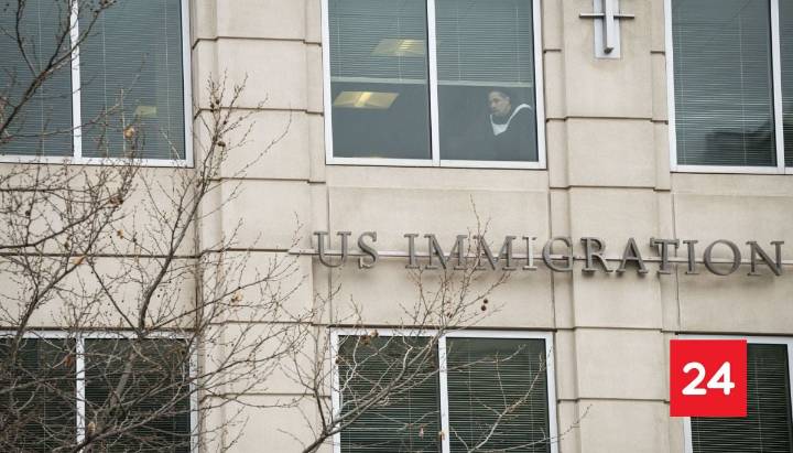 EE.UU. suspende solicitudes de migración a países considerados de "alta inestabilidad política y económica"