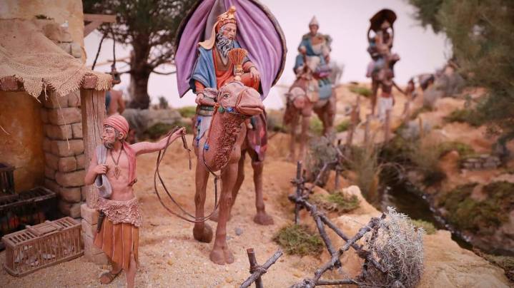 Alcalá de Henares inaugura el Gran Belén Tradicional en Santa María la Rica y refuerza su oferta navideña con el Monumental de Gal