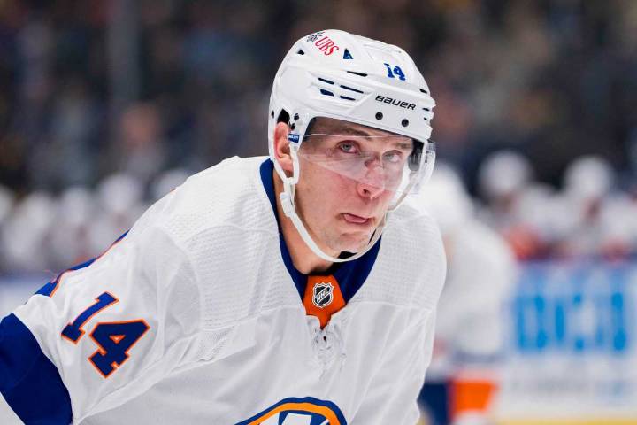Bo Horvat injury: Latest on Islanders star’s ankle, more