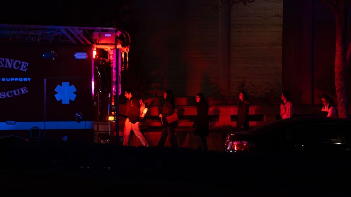 Dos muertos y nueve heridos graves tras un tiroteo en la universidad estadounidense de Brown