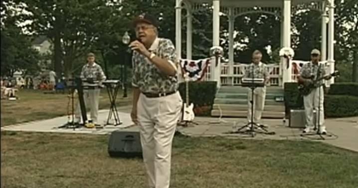 Bernie Toorish, co-founder of The Four Lads, dies at 94