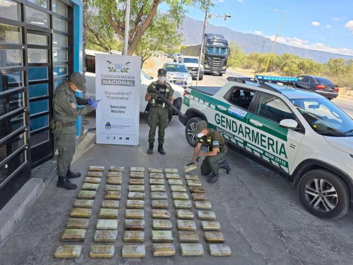 Catamarca: tres mujeres detenidas por viajar con 65 kilos de droga en mochilas