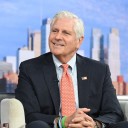 A Long Islander enters the gubernatorial fray