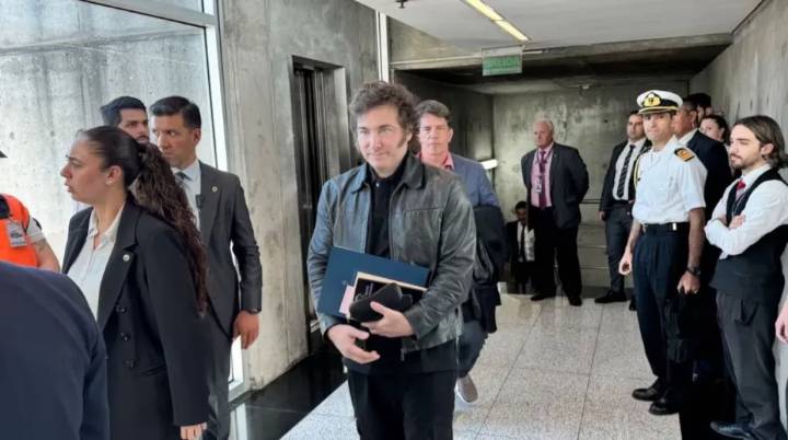 Milei viajará a Oslo para acompañar a María Corina Machado en la ceremonia del Nobel de la Paz