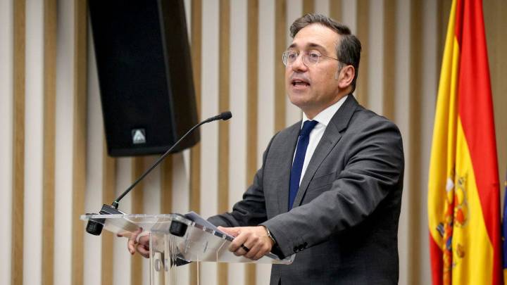 Ministro de Exteriores de España asegura que “la crisis de Venezuela se tiene que resolver por medios pacíficos”