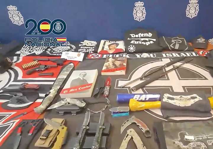 La Policía desarticula por primera vez una célula terrorista supremacista blanca en España