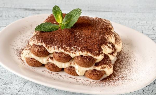 Receta fácil de tiramisú: sin mascarpone y con vainillas caseras