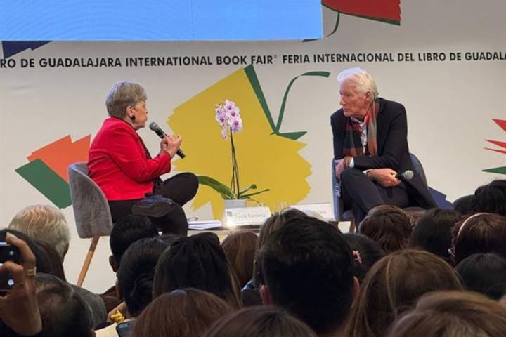 Richard Gere: En Estados Unidos tenemos a este tipo, Trump. Nos lo merecíamos