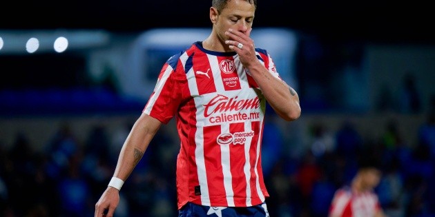 Javier 'Chicharito' Hernández podría terminar su etapa como futbolista de Chivas