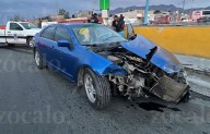 Aparatoso accidente en la Saltillo 2000 deja cuantiosos daños materiales a su paso