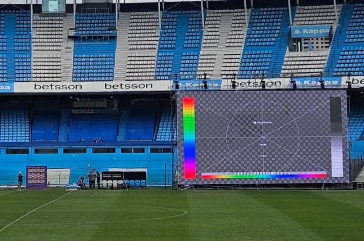 Racing abre las puertas de su estadio para ver la final
