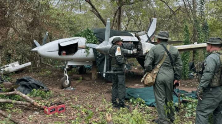 FANB destruye dos aeronaves utilizadas para narcotráfico en Apure