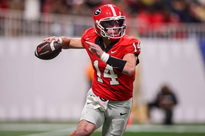 Deadspin | No. 3 Georgia out for revenge in SEC title game vs. No. 9 Alabama