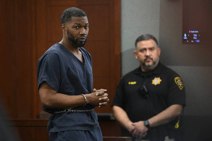 Valley HS football coach Antwone Washington admits to lewdness with student