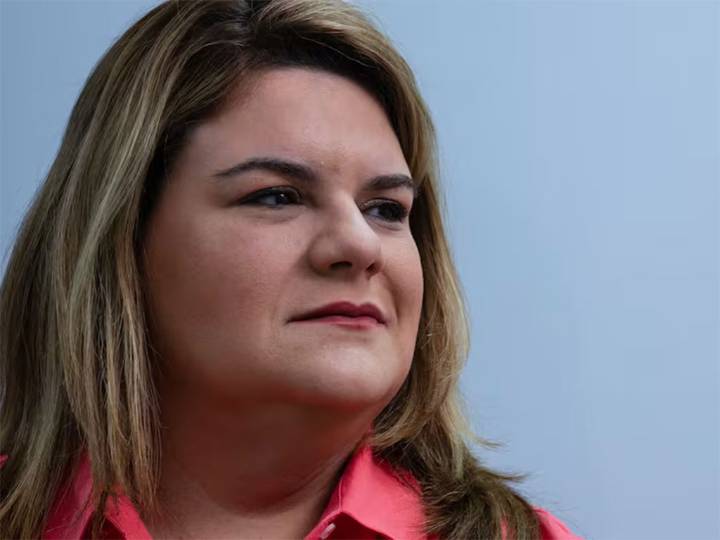 Gobernante de Puerto Rico pide cancelar contrato con LUMA Energy