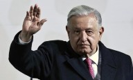 El expresidente mexicano López Obrador reaparece para promocionar su libro ‘Grandeza’