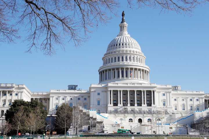 Senadores buscan cambiar proyecto de ley que permite a militares operar como antes del accidente aéreo de DC